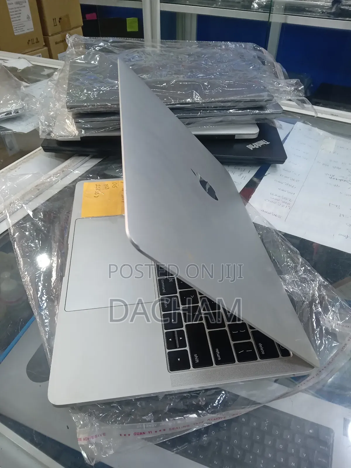 Laptop Apple MacBook Pro 2017 8GB Intel Core i5 SSD 256GB