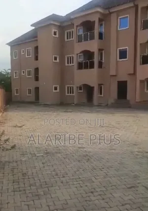 3bdrm Block of Flats in Self Compound., Gudu for sale