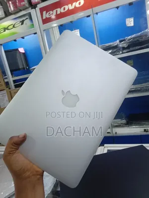 Laptop Apple MacBook Pro 2015 8GB Intel Core i5 SSD 256GB