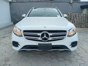 Mercedes-Benz GLC-Class 2017 White