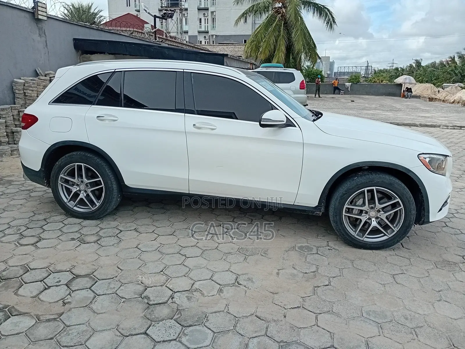Mercedes-Benz GLC-Class 2017 White