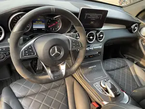 Mercedes-Benz GLC-Class 2019 Black