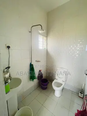 1bdrm Apartment in Shelter Afrique, Uyo for rent
