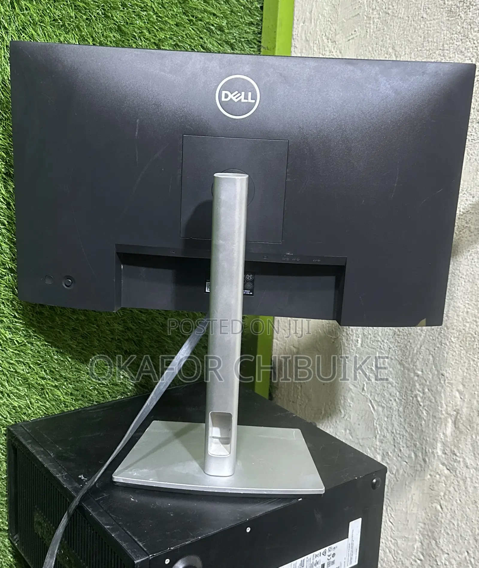 Dell 24 Inch’S Monitor