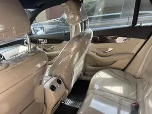Mercedes-Benz GLC-Class 2019 White