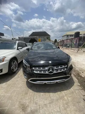 Mercedes-Benz GLA 250 2019 Black