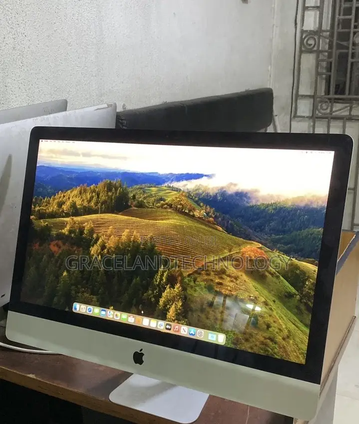 Desktop Computer Apple iMac 32GB Intel Core i7 SSD 1T