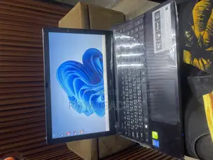 Laptop Acer Aspire E5-471G 4GB Intel Core i5 HDD 320GB