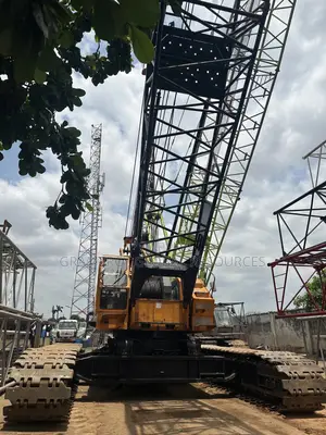 Fairly Used 300 Tons Crawler Crane Available - Lagos