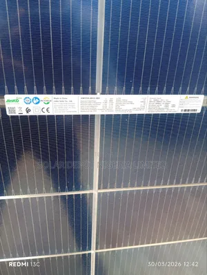 Jinko 725w Bifacial Panel