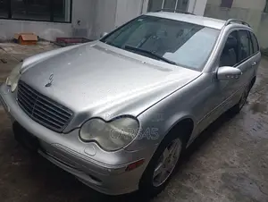 Mercedes-Benz C-Class 2006 Silver