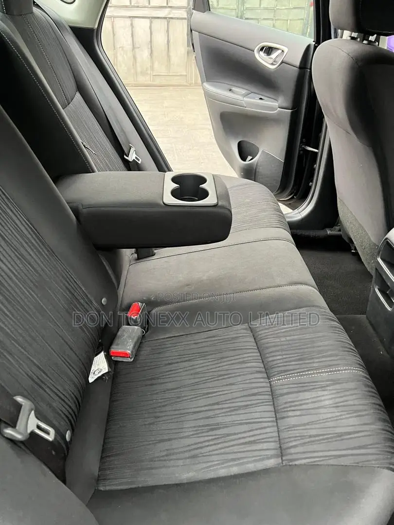 Nissan Sentra SV 2017 Black