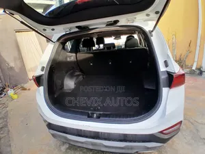 Hyundai Santa Fe SEL 2.4 AWD 2019 White