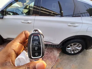 Hyundai Santa Fe SEL 2.4 AWD 2019 White