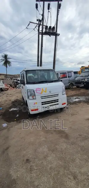 Suzuki Every 2014 White