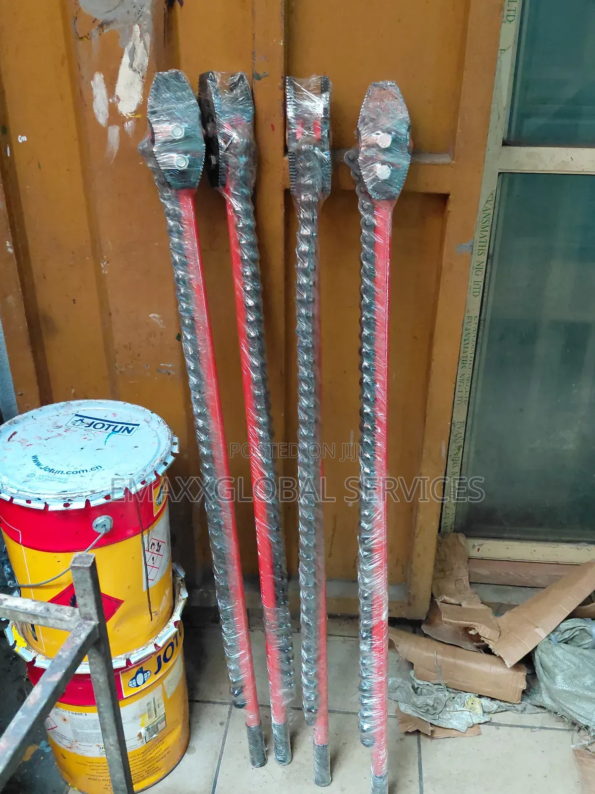 12" Chain Tong