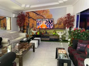 Lux 22 Rooms Apartment Hotel in Shelter Afrique for Sale