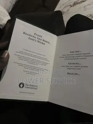 Holy Bible the Gideons International
