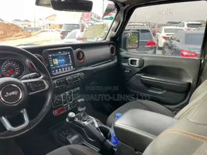 Jeep Gladiator High Altitude 2021 Black