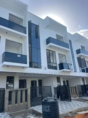 5bdrm Townhouse/Terrace in Ago Palace for sale