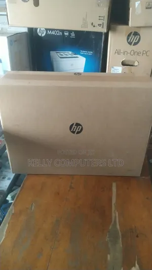 New HP ProOne 240 G10 All-in-One 8GB Intel Core i3 SSD 512GB
