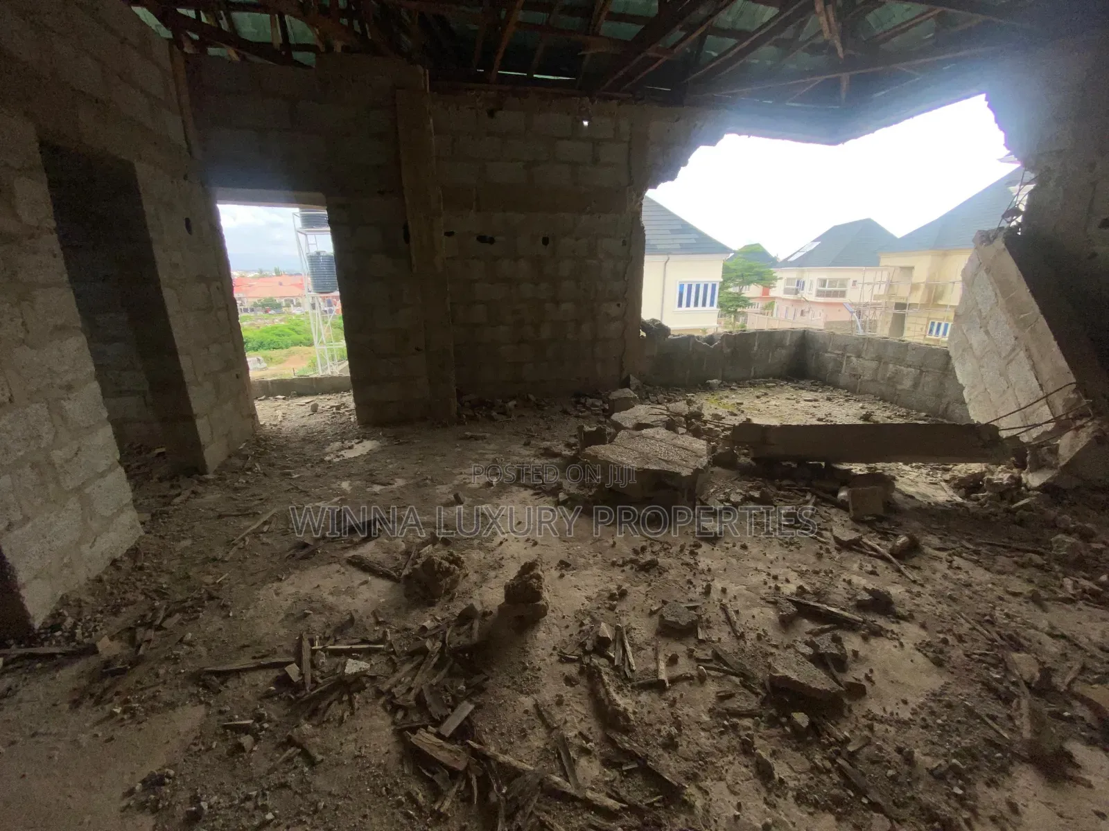 4bdrm Duplex in Aiben, Lugbe District for sale