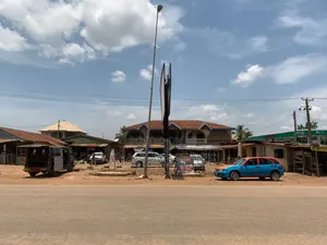Building for Sale Along Benin Garage Road