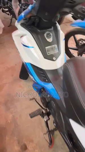 TVS Rockz 125 2025