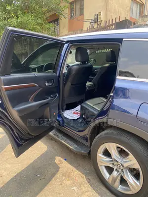 Toyota Highlander Limited V6 4x4 (3.5L 6cyl 6A) 2016 Blue