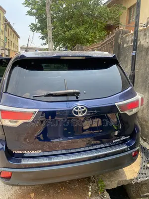 Toyota Highlander Limited V6 4x4 (3.5L 6cyl 6A) 2016 Blue