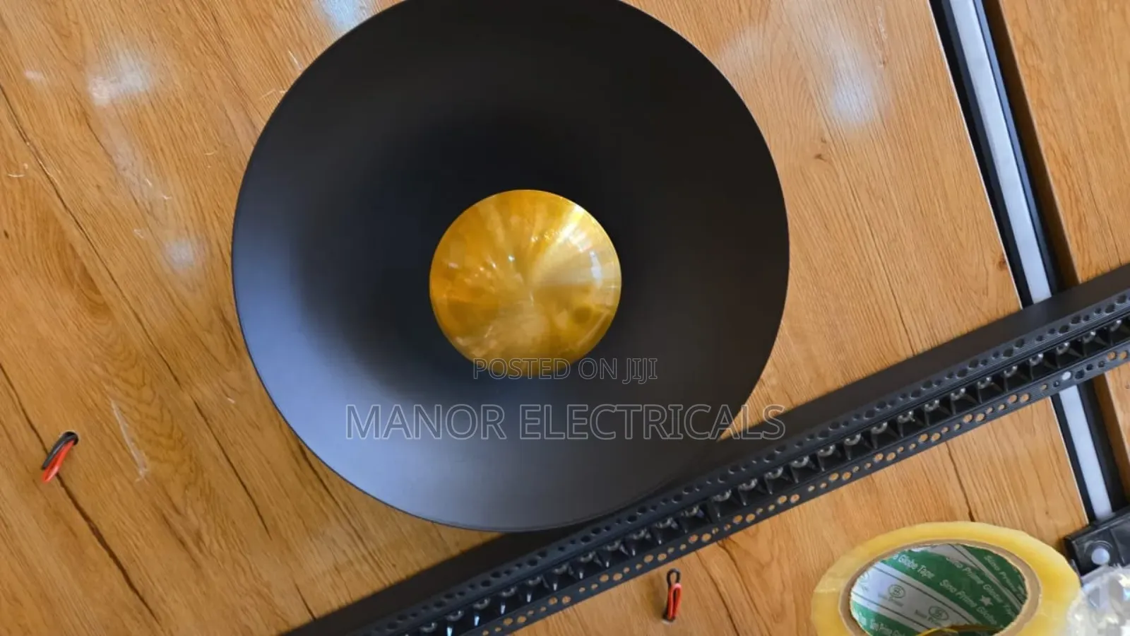 Stylish New Design Wall Bracket Light – Modern Elegant