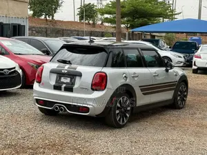 Mini Cooper 2016 Silver