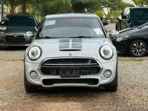 Mini Cooper 2016 Silver