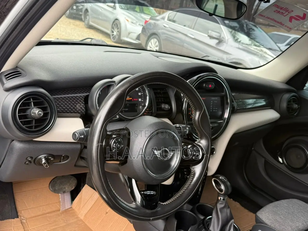 Mini Cooper 2016 Silver