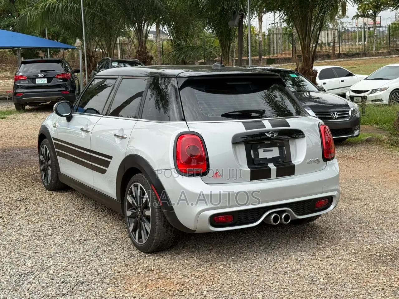 Mini Cooper 2016 Silver