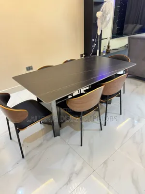 Premium 6 Seaters Marble Top Dining Table
