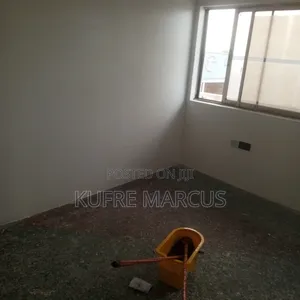 Standard Office Space