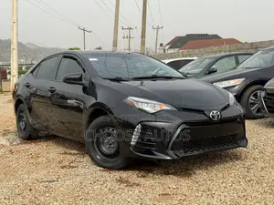 Toyota Corolla LE Eco (1.8L 4cyl 2A) 2018 Gray