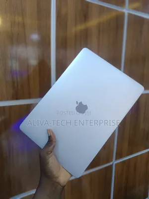 Laptop Apple MacBook Pro 2017 8GB Intel Core i5 SSD 128GB