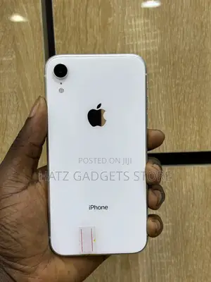 Apple iPhone XR 128 GB White