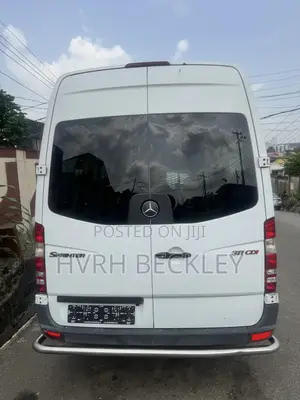 Mercedes-Benz Sprinter 2011 White