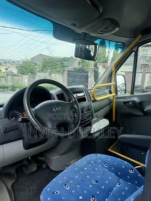 Mercedes-Benz Sprinter 2011 White