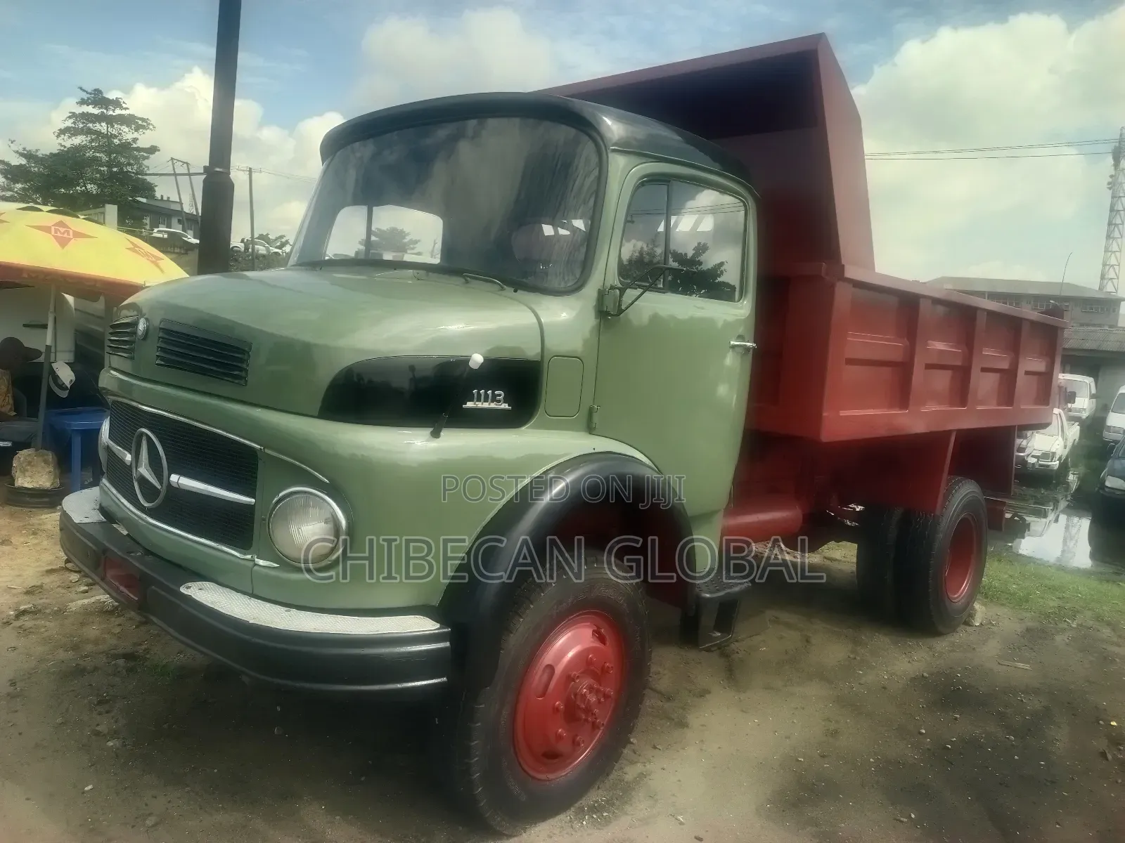 1113 Mercedes Benz Tipper With Auxiliary (Foreign Used) 6 Tyres