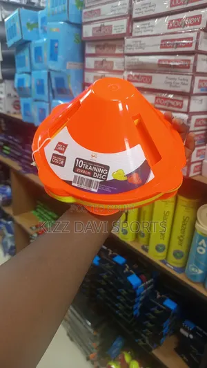 Flat Cones by 10 Pieces