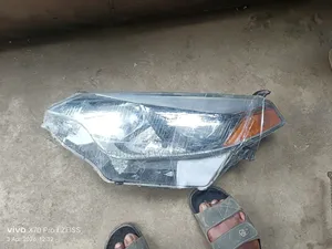 Headlamp Toyota Corolla 2014 Model Set