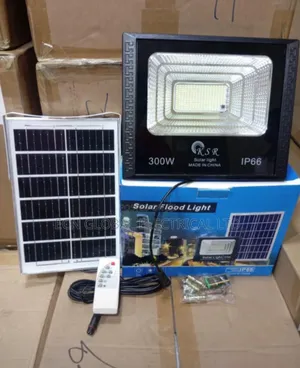 300w Solar Floodlight – High Brightness Outdoor Light