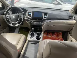 Honda Pilot Touring 4dr SUV (3.5L 6cyl 9A) 2016 White