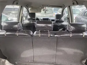 Toyota Corolla Verso 1.8 VVT-i Luna 2004 Silver