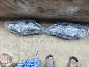Upgrading Headlamp Toyota Camry 2007 Set