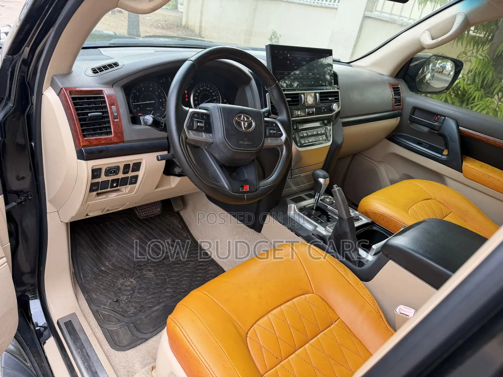 Toyota Land Cruiser 2010 Black